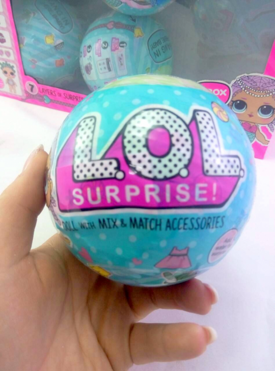 Кукла-сюрприз LOL в шарике Фото