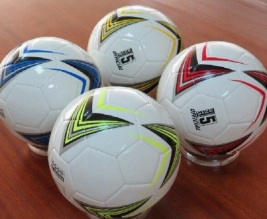 Мяч футбольный BT-FB-0166 EVA 320г 4в.ш.к./60/ Фото