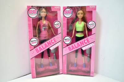 Кукла Барби 29803 А/В на гироборде, спорт одежда, аксессуары, в коробке