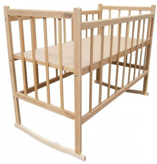 Кроватка детская деревянная с качалкой Фото
