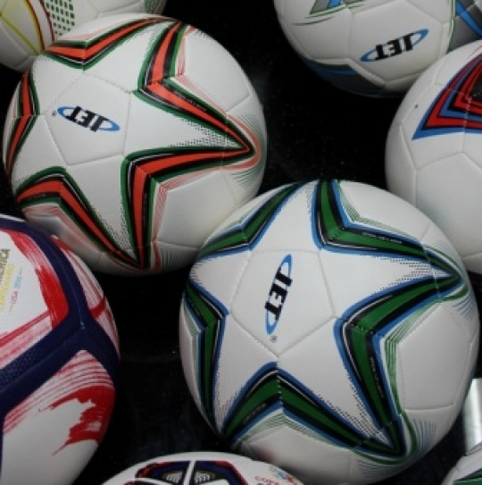 Мяч футбольный BT-FB-0168 EVA 320г 4цв.ш.к./60/ Фото
