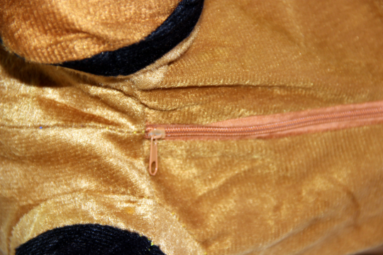 Прыгун ослик с чехлом коричневый Фото